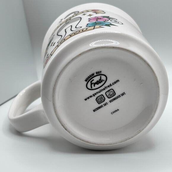 Fred 'My Gift To You' Cat Mug – Funny 16oz Ceramic Coffee Cup for Cat Lovers - Picture 6 of 7